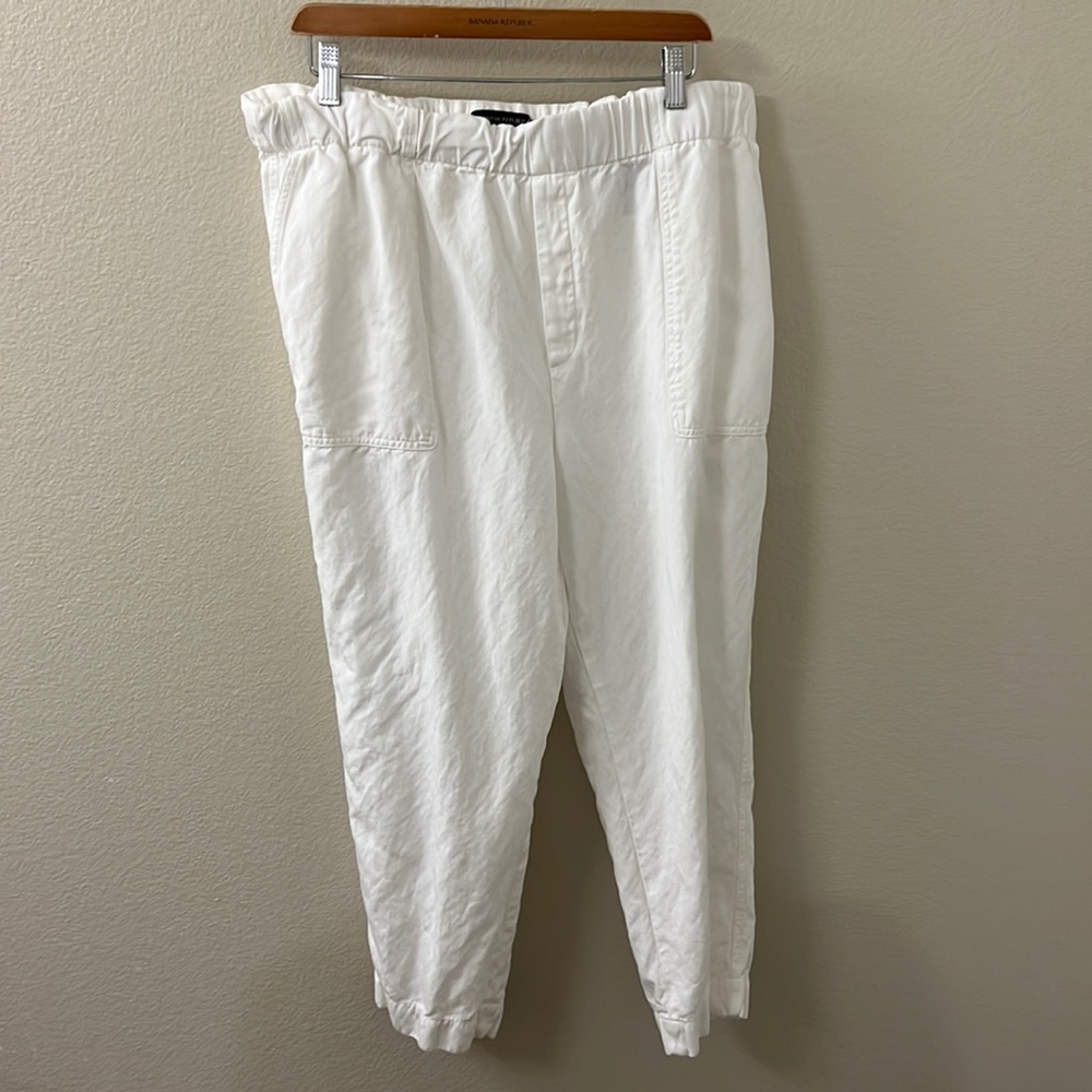 Banana Republic Linen Pants